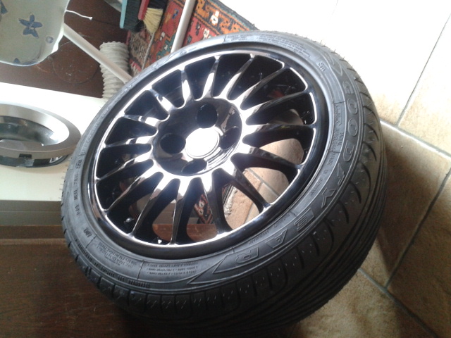 Neue Goodyear Gummis