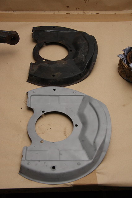 Cors268.JPG (369.47 KiB) 29737 mal betrachtet Und dann noch das erte Teil gestrahlt. Vorher/Nachher