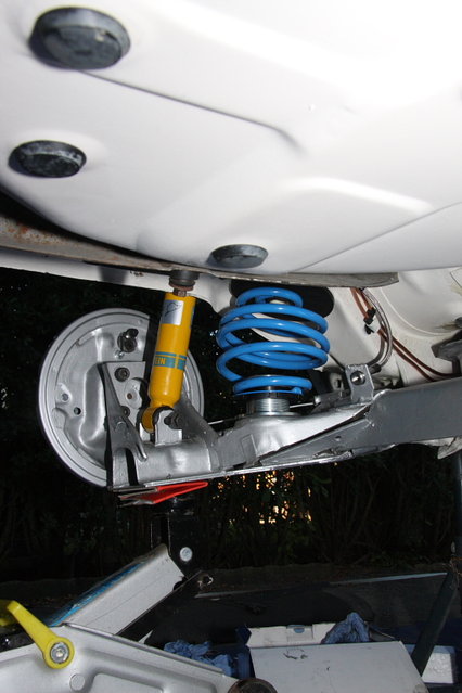 cors481.JPG (372.67 KiB) 76534 mal betrachtet ... und von innen